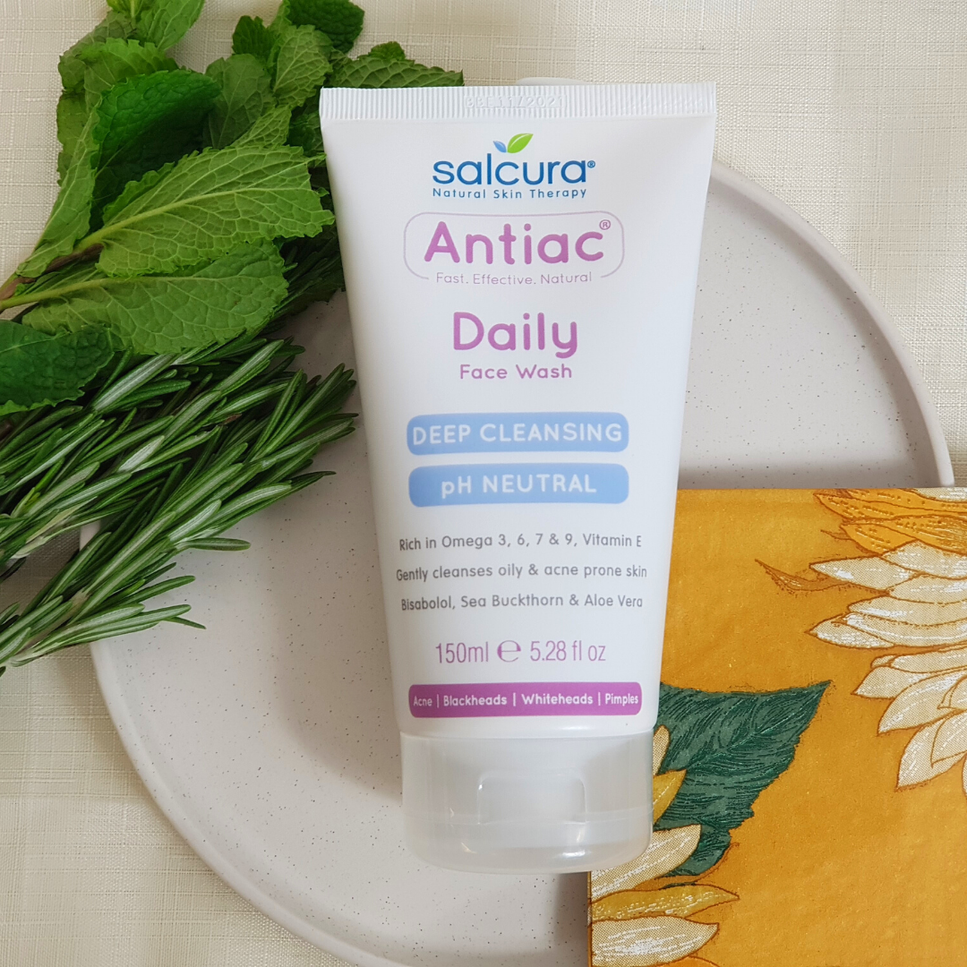 Antiac Daily Face Wash